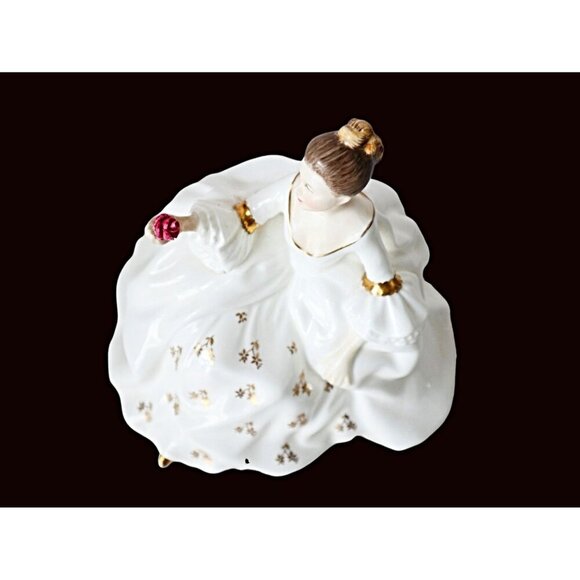 Vintage Royal Doulton My Love Figurine RD HN 45265 - Picture 2 of 5